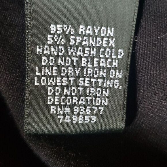 Nicole Miller Shirt Top Size M Black 3/4 Sleeve Layered Front Gold Embellishment - Picture 13 of 13